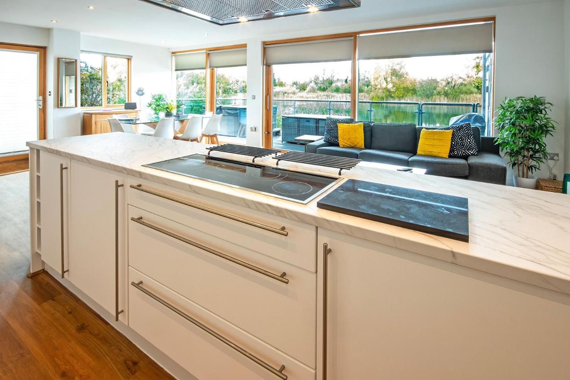 Waters Edge 04, Waterside Lodge P South Cerney Bagian luar foto